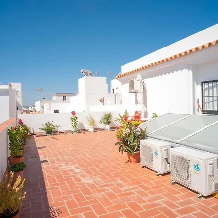 Con Aire Y Terraza En El Centro Appartement Conil De La Frontera